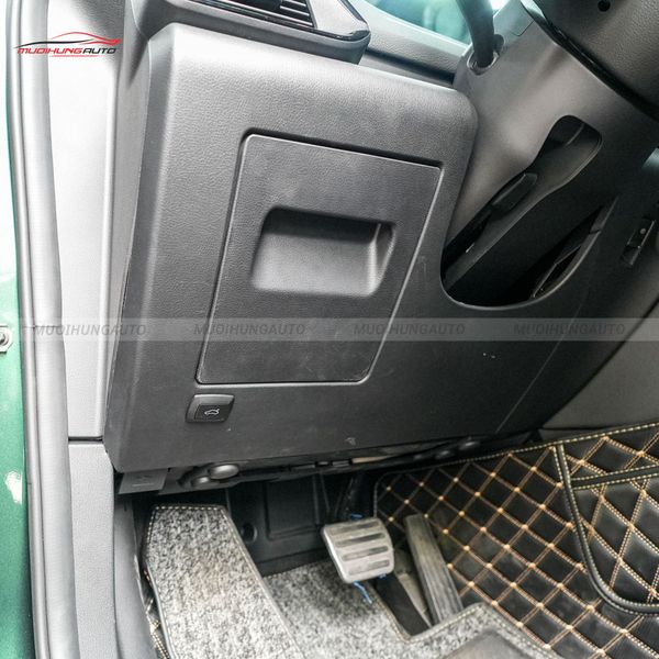 Cốp Điện Ô Tô Vinfast VF8 2024