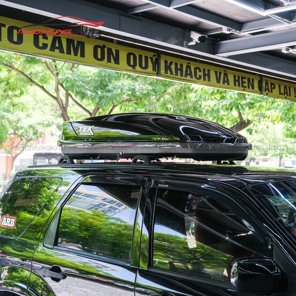 Cốp Nóc Xe Ford Escape 2006