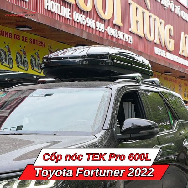 Cốp Nóc TEK Pro 600L Cho Xe Toyota Fortuner 2022