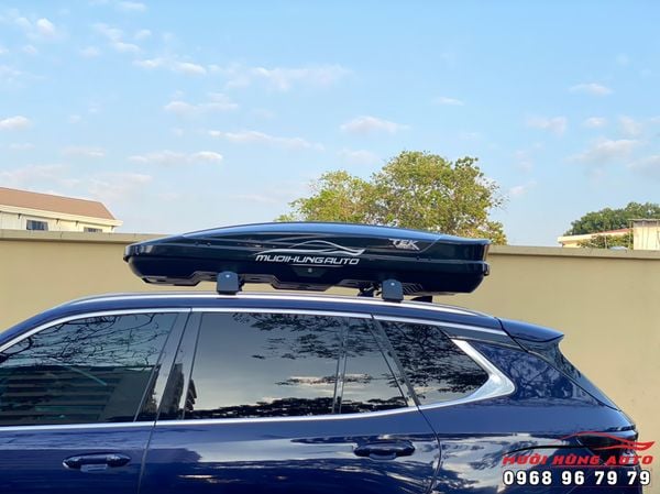 Lắp Đặt Cốp Để Đồ Trên Mui Xe Ô Tô Vinfast LUX SA2.0 Tại TPHCM
