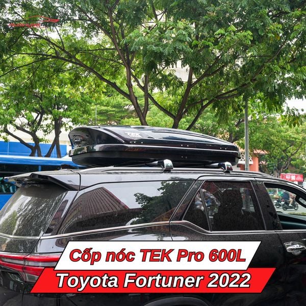Cốp Nóc TEK Pro 600L Cho Xe Toyota Fortuner 2022