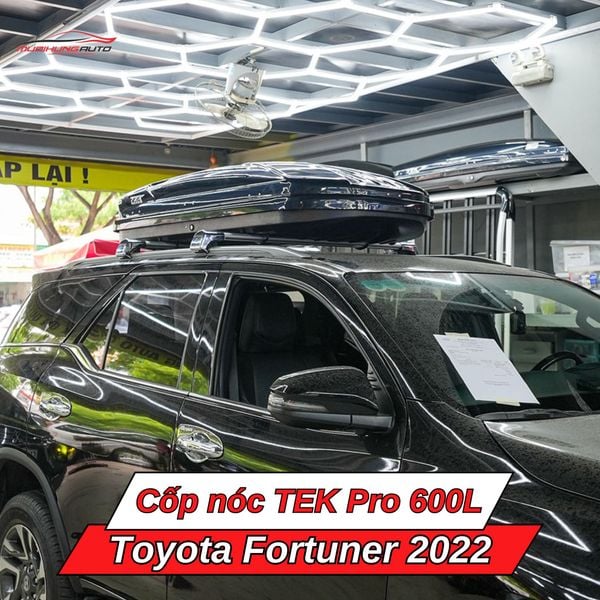 Cốp Nóc TEK Pro 600L Cho Xe Toyota Fortuner 2022