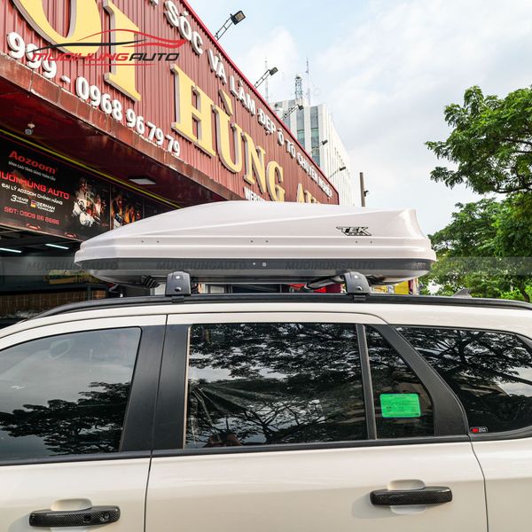 Cốp Nóc Xe Ford Everest 2023