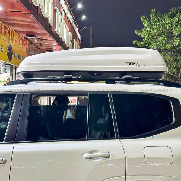 Cốp Nóc Xe Toyota Land Cruiser 2024