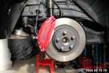 Gắn Ốp Phanh Brembo Đỏ Xe Mazda CX8 Cực Đẹp