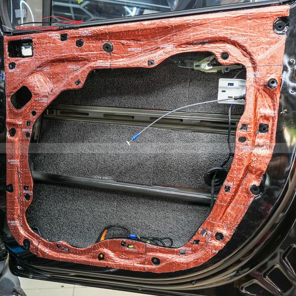 Cách Âm Cửa Xe Kia Carnival 2025