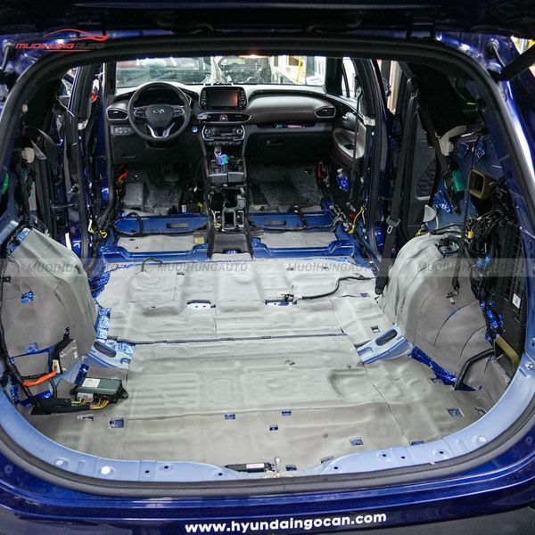 Cách Âm Cốp Xe Hyundai Santafe 2019