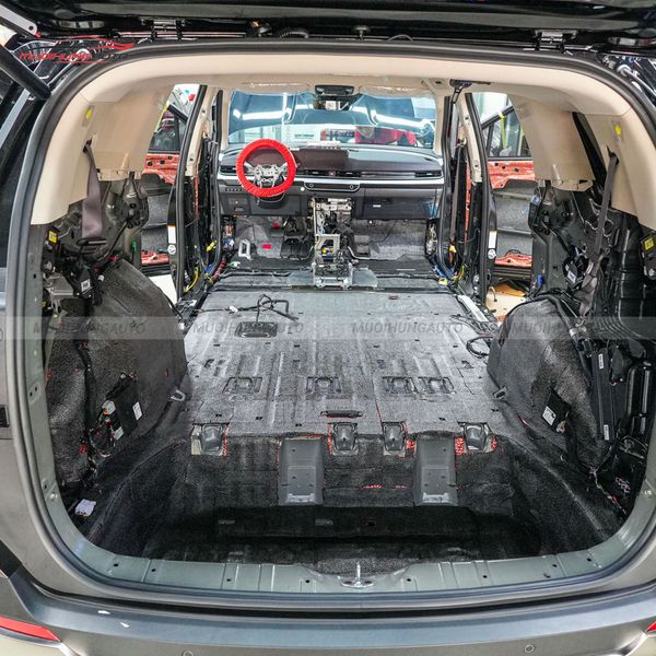Cách Âm Cốp Xe Kia Carnival 2025