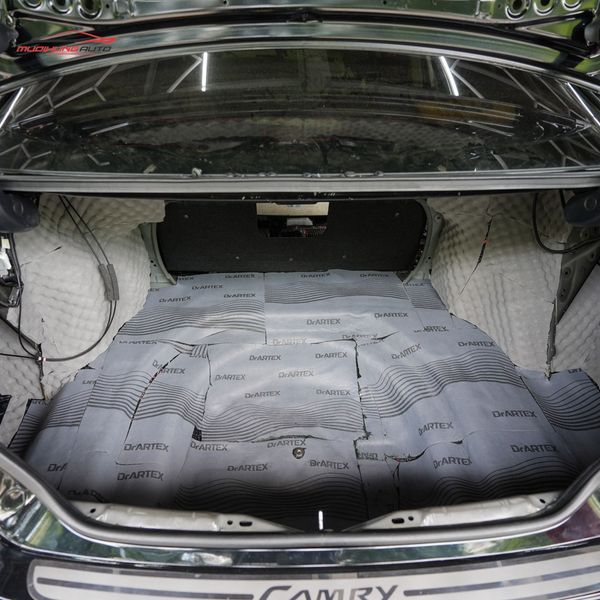 Cách Âm Cốp Xe Toyota Camry 2015