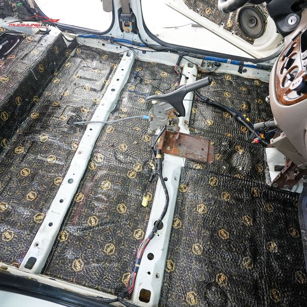 Cách Âm Sàn Xe Ford Escape 2002