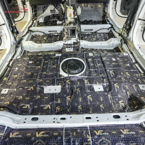 Cách Âm Sàn Xe Kia Rondo 2015