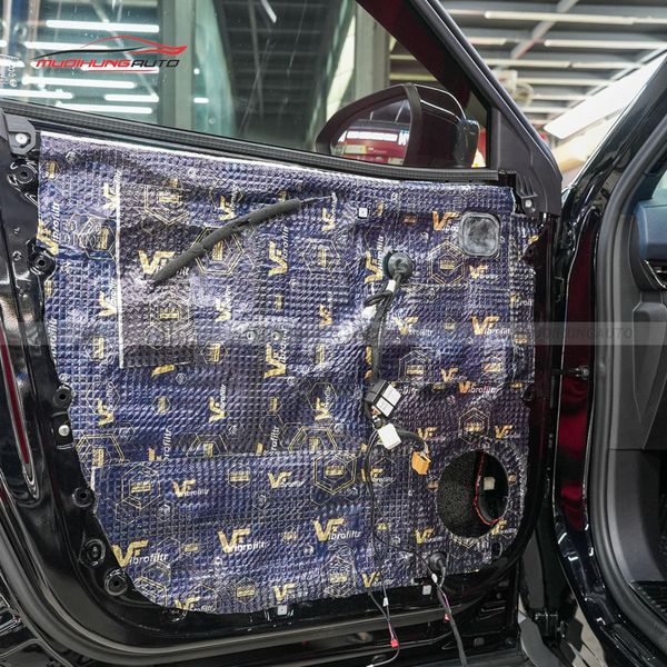 Cách âm cửa xe Ford Territory 2023