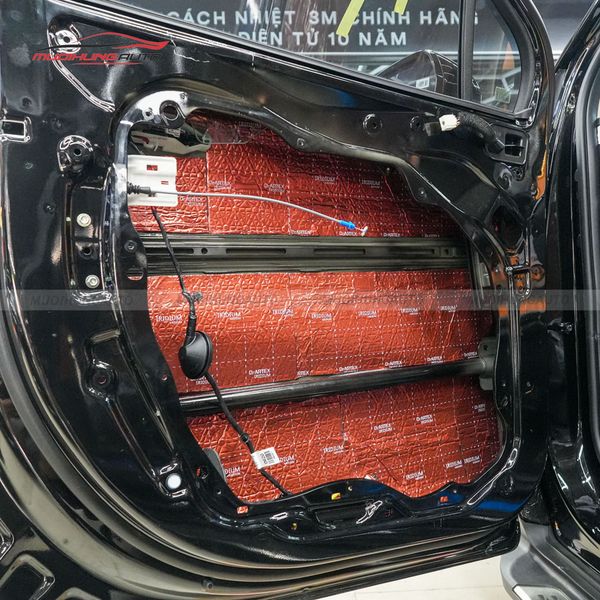 Cách Âm Cửa Xe Kia Carnival 2025