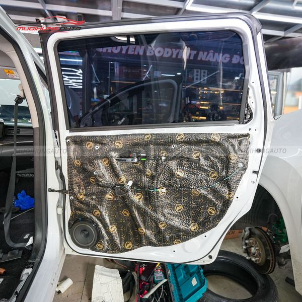 Cách Âm Cửa Xe Suzuki Ertiga