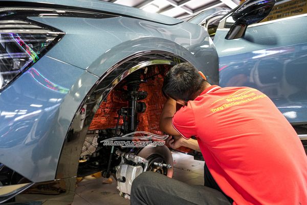 Dán Cách Âm Chống Ồn Hiệu DrArtex Cho Xe Kia Sportage 2022