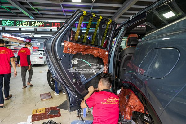 Dán Cách Âm Chống Ồn Hiệu DrArtex Cho Xe Kia Sportage 2022