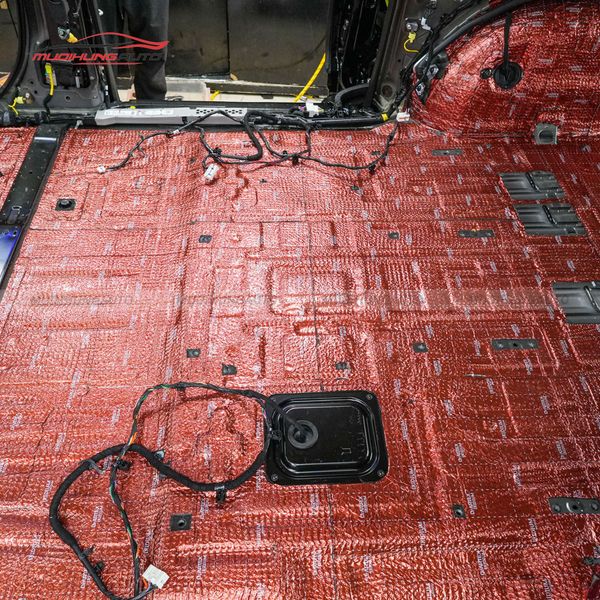 Cách Âm Sàn Xe Kia Carnival 2025