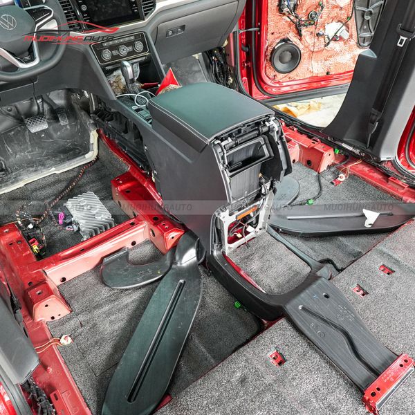 Cách Âm Sàn Xe Volkswagen Teramont 2023