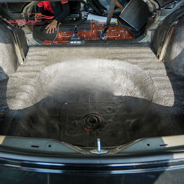 Cách Âm Chống Ồn Cốp Xe Ô Tô