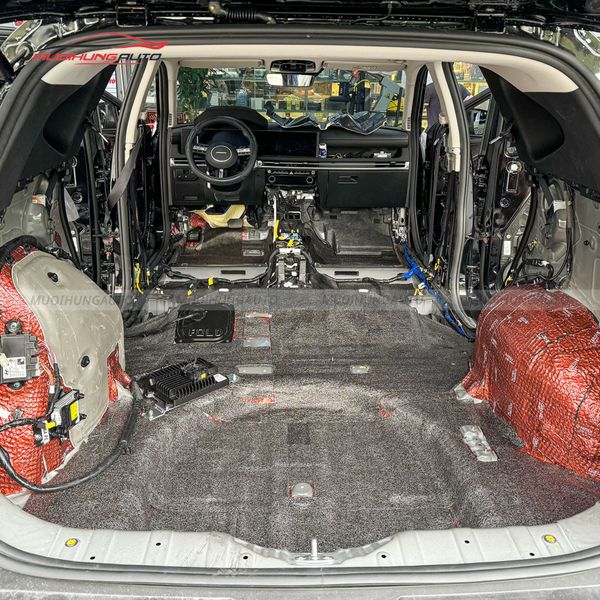 Cách Âm Sàn Xe Hyundai Tucson 2024