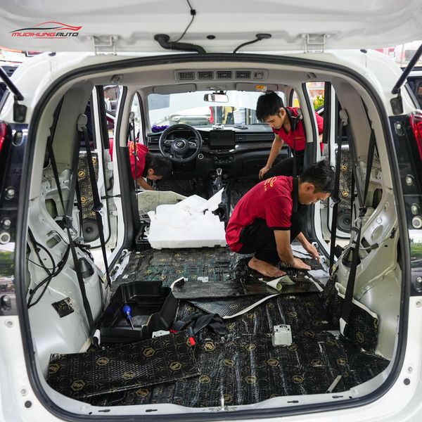 Cách Âm Sàn Xe Suzuki Ertiga 2024