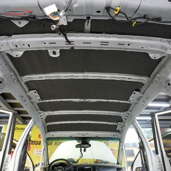 Cách Âm Trần Xe Kia Rondo 2015