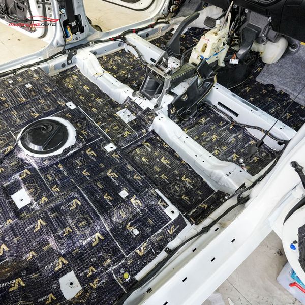 Cách Âm Sàn Xe Kia Rondo 2015