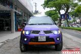 Dán Decal Đổi Màu Xe Mitsubishi Triton Thành Màu Tím