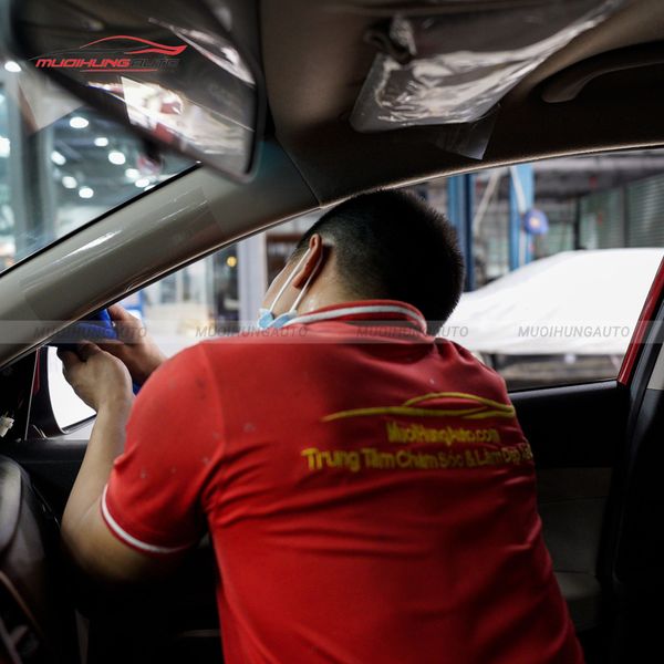 Dán Phim Cách Nhiệt 3M Ô Tô Hyundai Accent