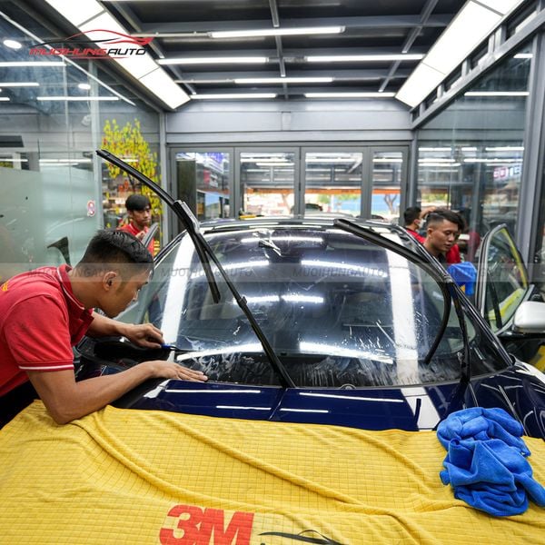 Dán Phim Cách Nhiệt 3M Ô Tô Jaguar EV400