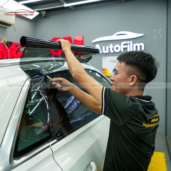 Dán Phim Cách Nhiệt 3M Ô Tô Audi Q8