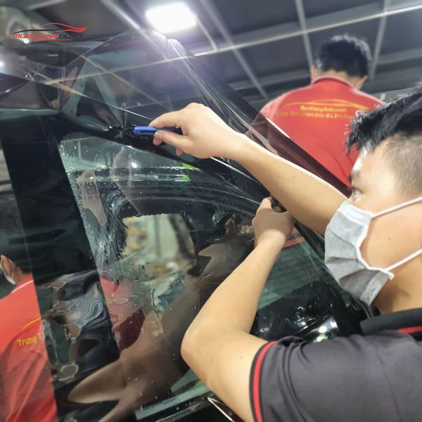 Dán Phim Cách Nhiệt 3M Ô Tô Ford Ranger 2021