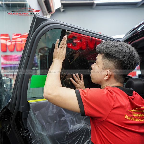 Dán Phim Cách Nhiệt 3M Ô Tô Toyota Land Cruiser LC300 2023