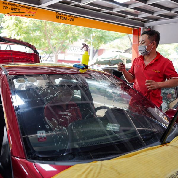 Dán Phim Cách Nhiệt 3M Ô Tô Honda Brio