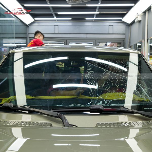 Dán Phim Cách Nhiệt 3M Ô Tô Land Rover Defender 2023