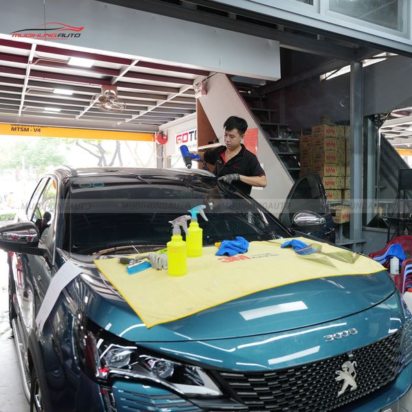 Dán Phim Cách Nhiệt 3M Ô Tô Peugeot 3008