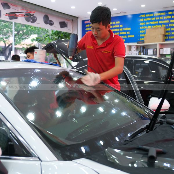Dán Phim Cách Nhiệt 3M Ô Tô Toyota Camry