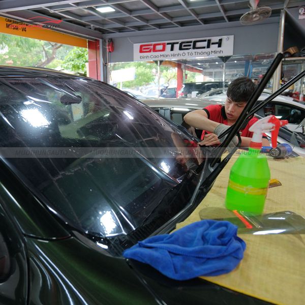 Dán Phim Cách Nhiệt 3M Ô Tô Toyota Fortuner