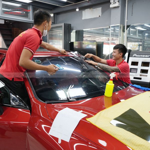 Dán Phim Cách Nhiệt 3M Ô Tô Volvo XC60