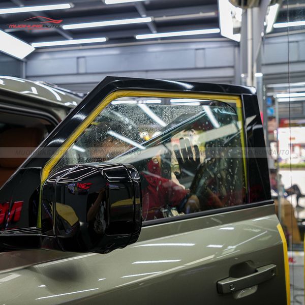 Dán Phim Cách Nhiệt 3M Ô Tô Land Rover Defender 2023