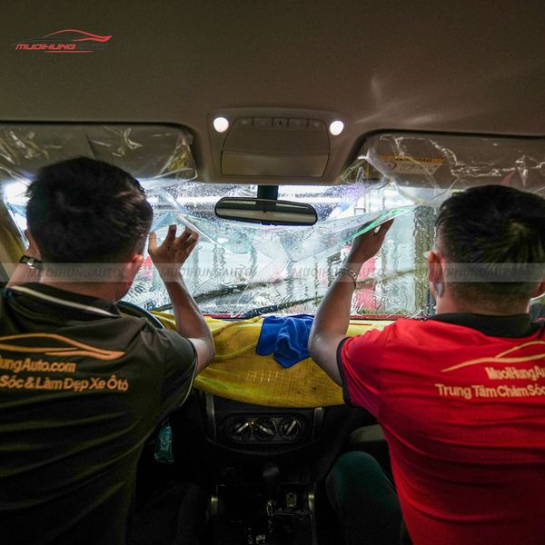 Dán Phim Cách Nhiệt 3M Ô Tô Nissan Navara