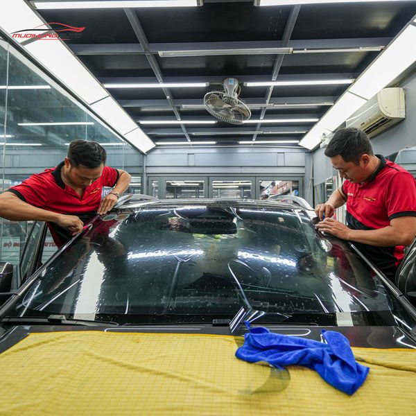 Dán Phim Cách Nhiệt 3M Ô Tô Ford Ranger 2023