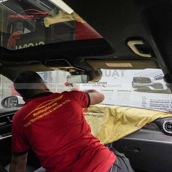 Dán Phim Cách Nhiệt 3M Ô Tô Mercedes GLC 300 2020