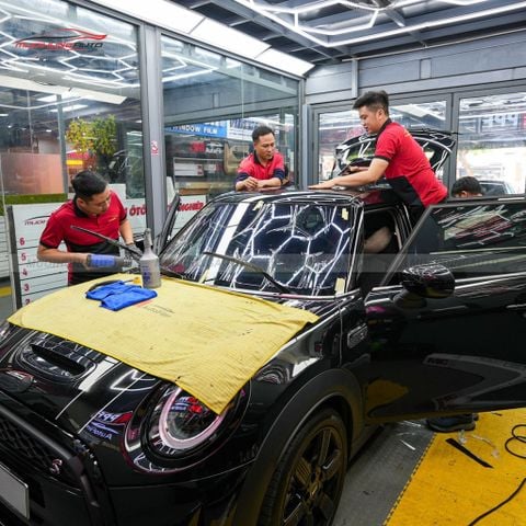 Dán phim cách nhiệt 3M ô tô Mini Cooper 2024