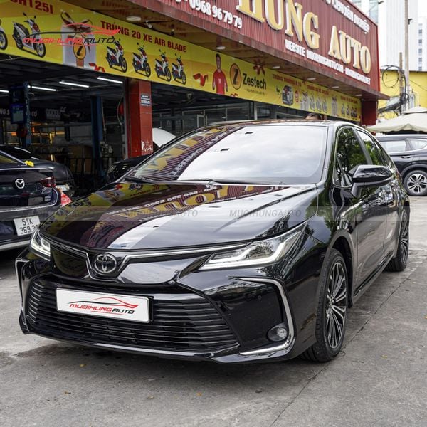 Dán Phim Cách Nhiệt 3M Ô Tô Toyota Altis 2023