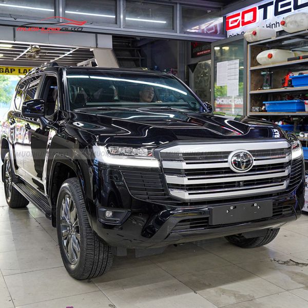 Dán Phim Cách Nhiệt 3M Ô Tô Toyota Land Cruiser LC300 2023