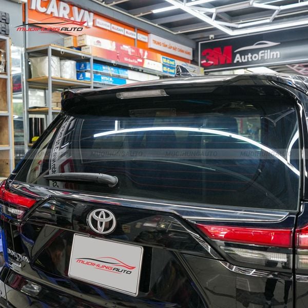 Dán Phim Cách Nhiệt 3M Ô Tô Toyota Innova Cross 2024