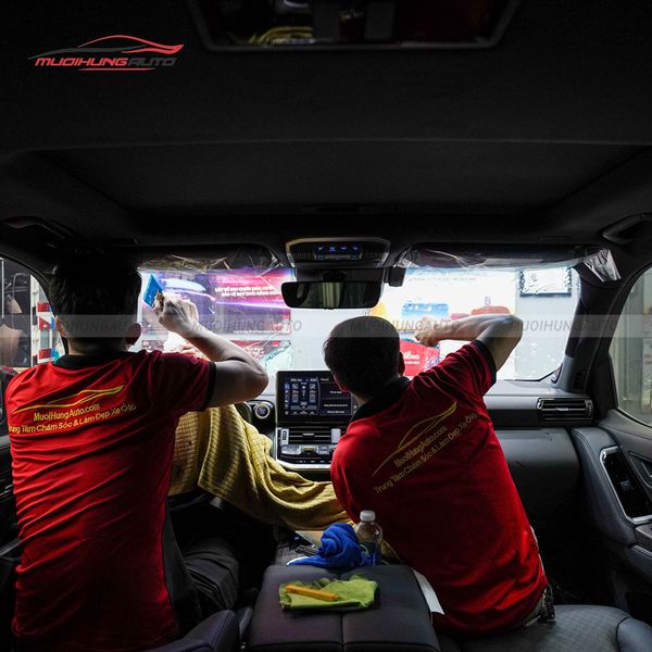 Dán Phim Cách Nhiệt 3M Ô Tô Toyota Land Cruiser LC300 2023