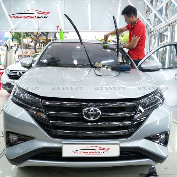 Dán Phim Cách Nhiệt 3M Ô Tô Toyota Rush