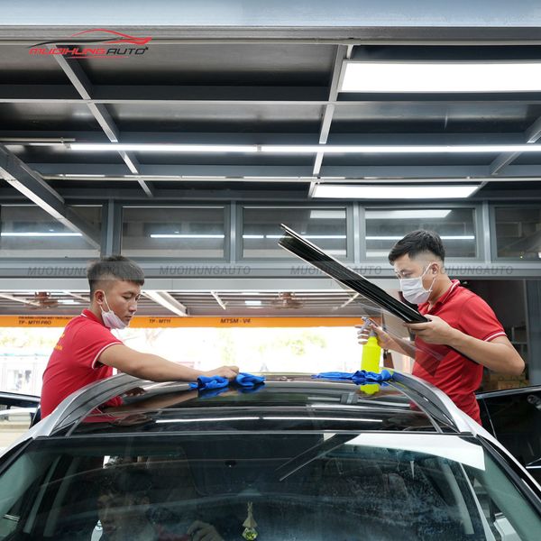 Dán Phim Cách Nhiệt 3M Ô Tô Hyundai Santafe